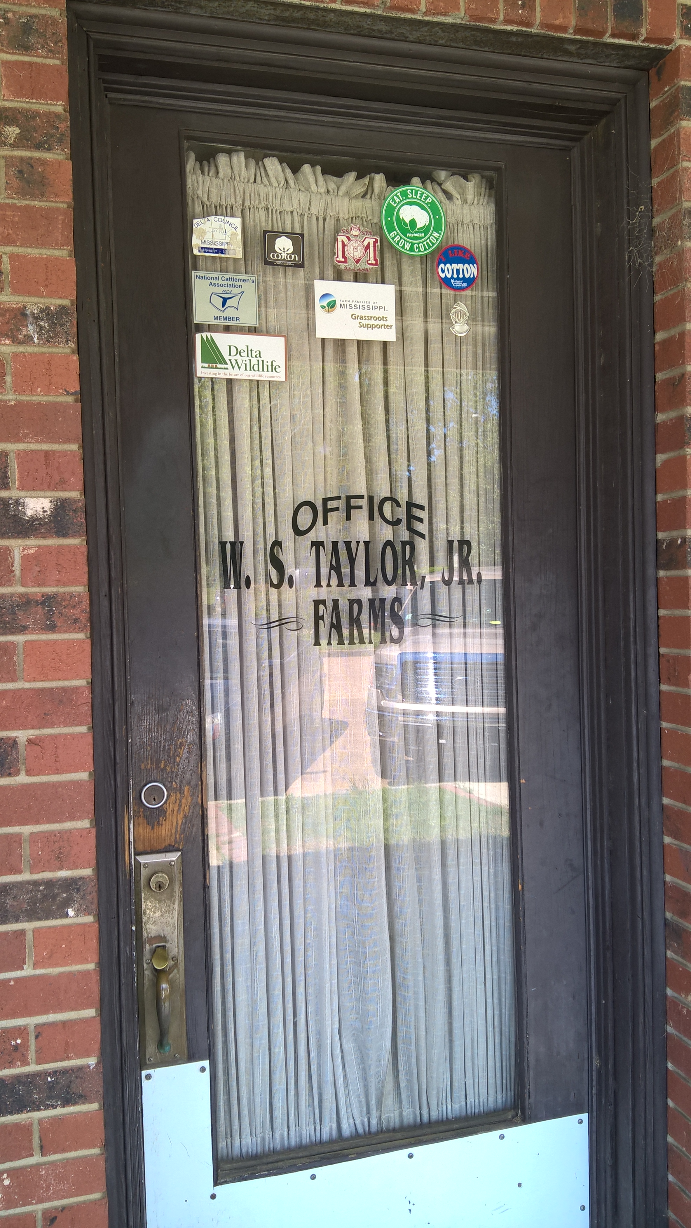 WP_20170501_12_37_09_Pro